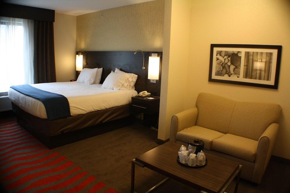 Holiday Inn Express And Suites - Bradford By Ihg Exteriér fotografie