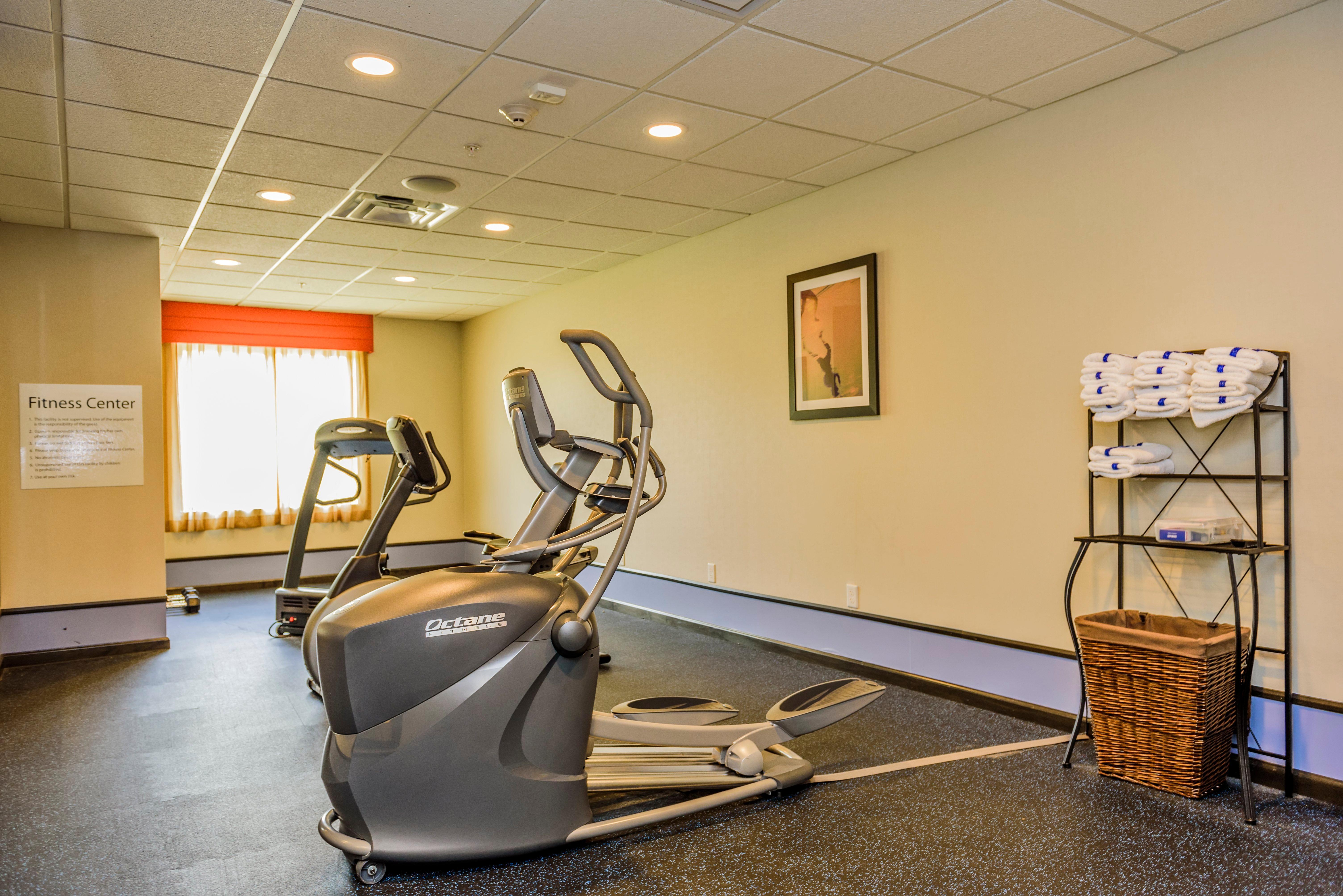 Holiday Inn Express And Suites - Bradford By Ihg Exteriér fotografie