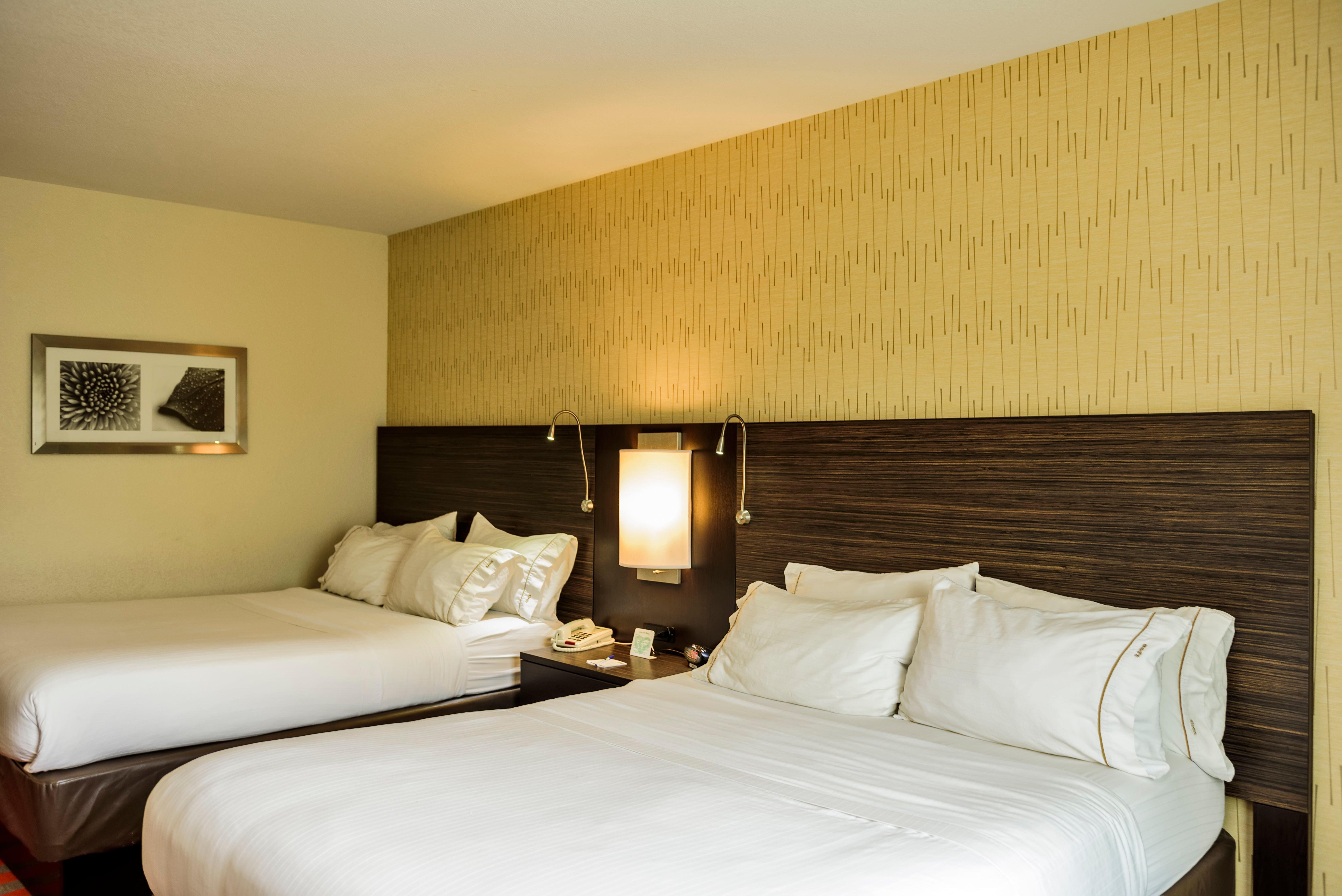 Holiday Inn Express And Suites - Bradford By Ihg Exteriér fotografie